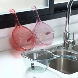 Transparent plastic scoop
